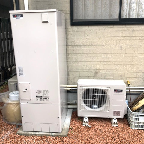 電気温水器からエコキュートへ-ｍ様邸(佐賀市)r4-0610